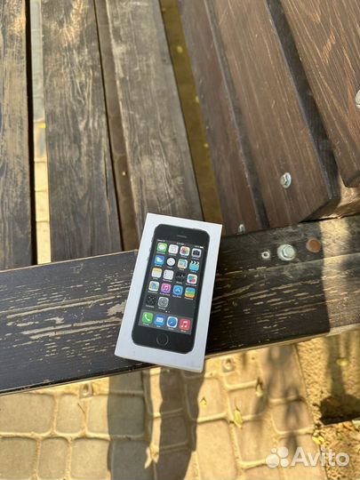iPhone 5S, 16 ГБ