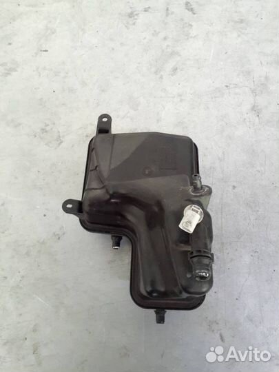 Бачок расширительный BMW 7 E65/E66/E67 E65 2002