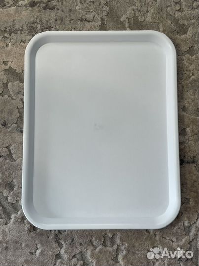 Пластиковые подносы