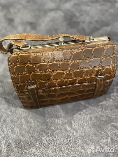 Винтажная дамская сумочка