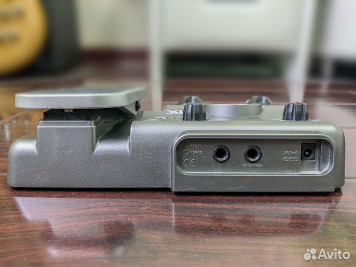 Гитарный процессор Zoom G1X