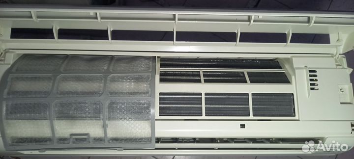 Кондиционер Fuji Electric 09 на 26 м²