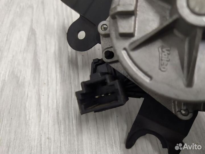 Моторчик стеклоочистителя renault sandero