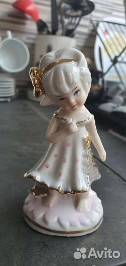 Статуэтка винтаж фарфор Португалия