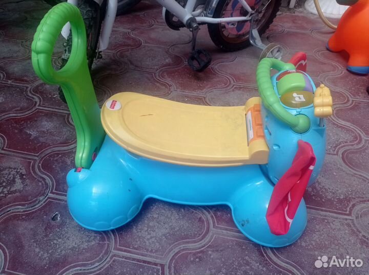 Машинка-каталка