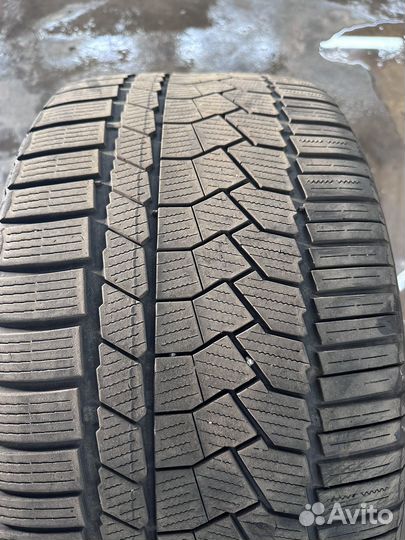 Continental ContiWinterContact TS 860 295/35 R21 111V