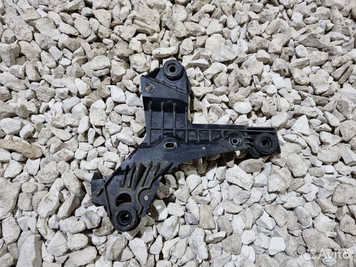 Кронштейн корпуса фильтра Вольво S60