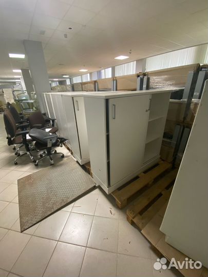 Скупка офисной мебели б/у и компьютерной техники
