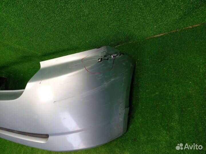 Бампер задний Toyota Corolla ZZE121 3zzfe 2005