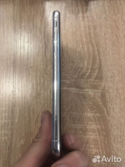 iPhone X, 64 ГБ