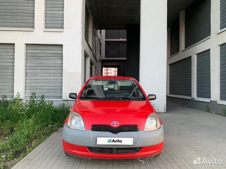 Toyota Yaris 1.0 МТ, 1999, 199 000 км