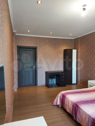 2-к. квартира, 69 м², 6/17 эт.