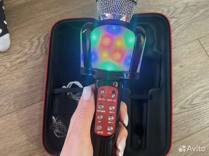 Микрофон беспроводной