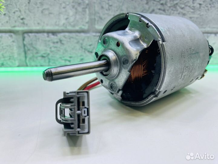 П.6983 Мотор Вентилятора