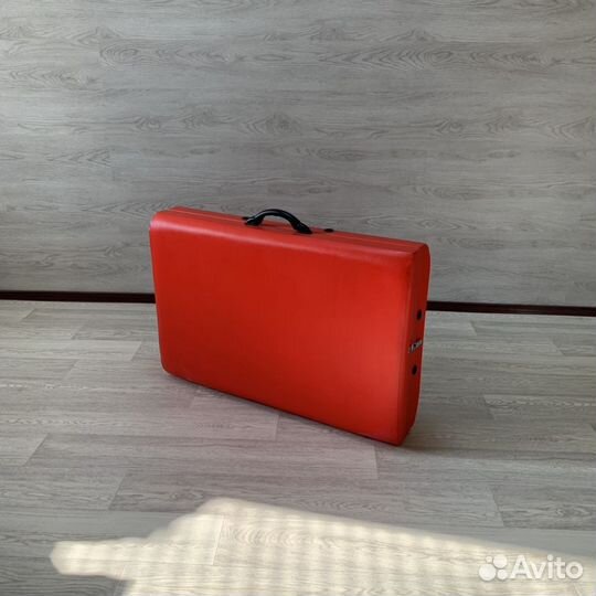 Массажный стол