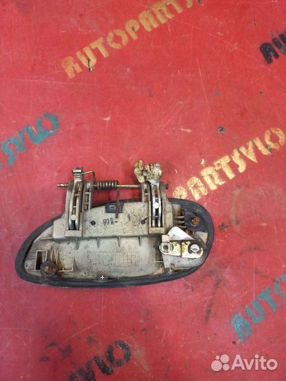 Ручка наружная правая Киа Кларус