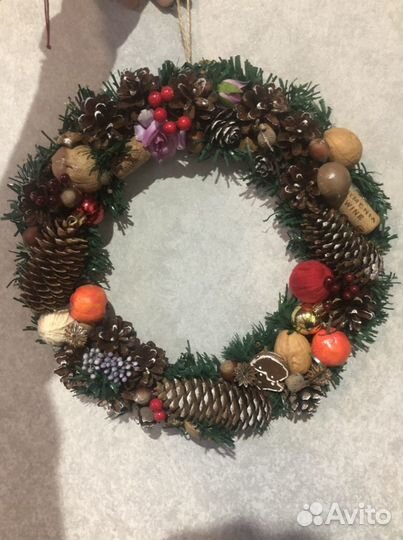 Венки ручной работы