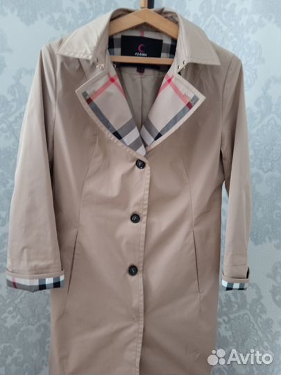 Плащ женский