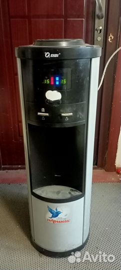 Кулер для воды напольный бу
