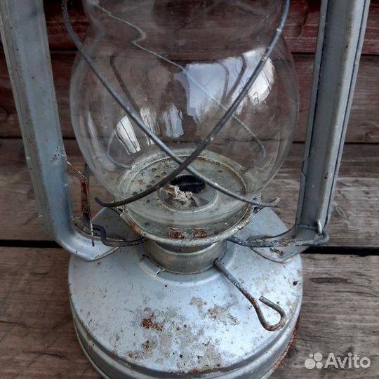 Керосиновая лампа летучая мышь