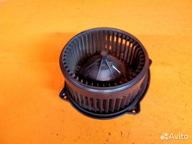 Вентилятор отопителя салона Hummer H3 2006