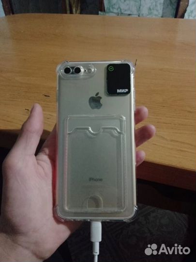 iPhone 7, 32 ГБ