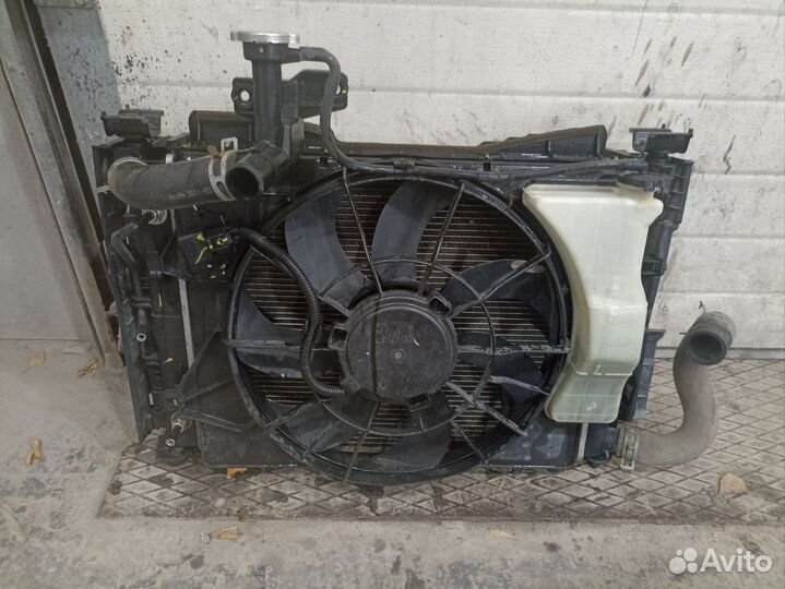 Кассета радиаторов Hyundai Solaris 2 17-20г АКПП