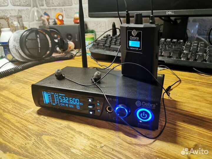 Ушные мониторы Debra ER-102