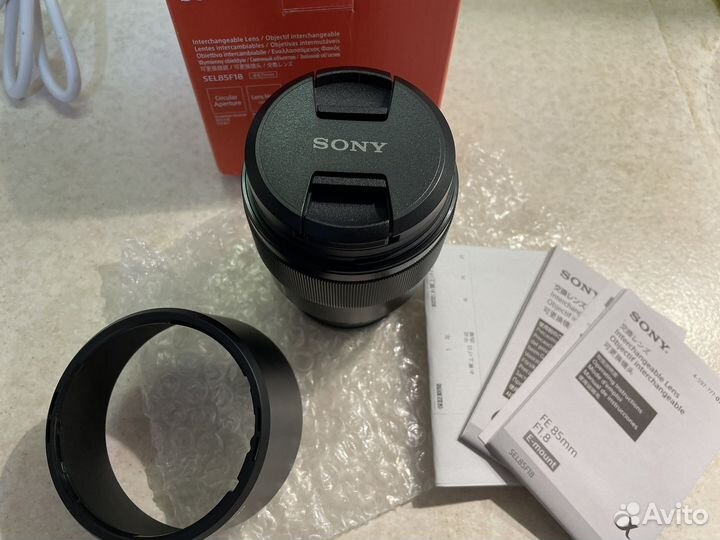 Объектив Sony 85 mm f/1.8 SEL-85F18