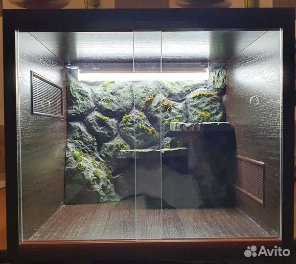 Изготовление террариумов