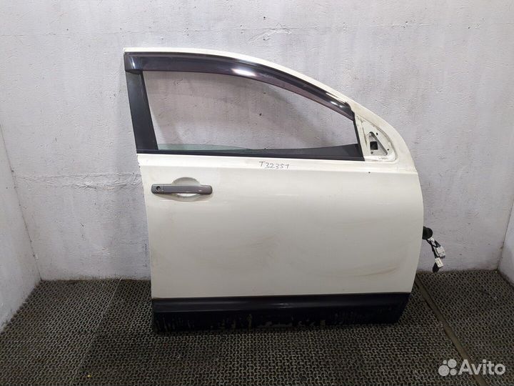 Замок двери Nissan Qashqai, 2009