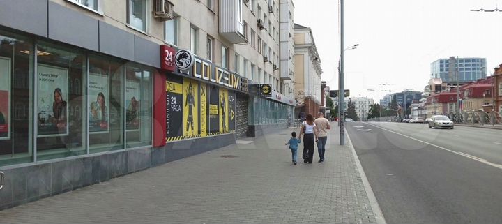 Торговая площадь, 1220. м²