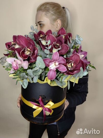 Орхидея букет