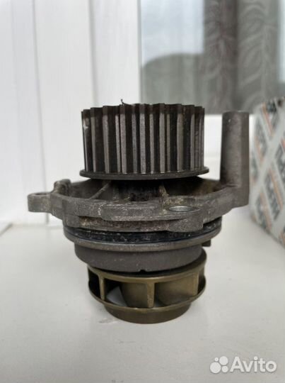 Водяная помпа hepu p572