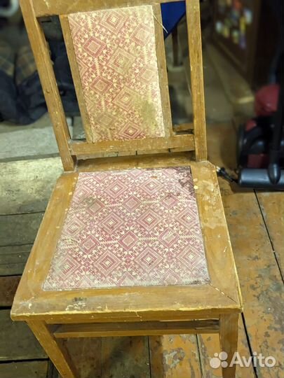 Стул (сталинской эпохи)под реставрацию