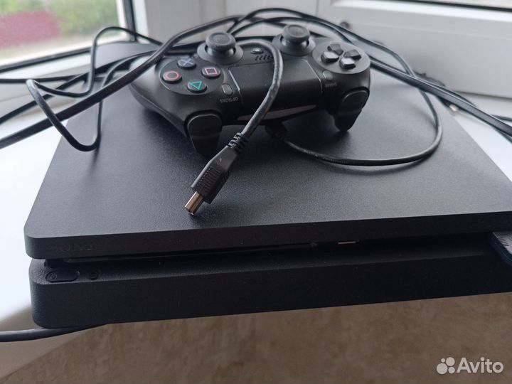 Игровая приставка sony playstation 4 slim