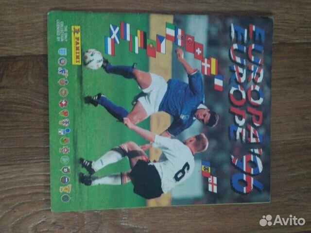 Альбомы и наклейки панини