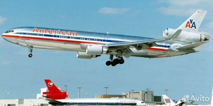 Модель самолета McDonnell Douglas MD-11 American A