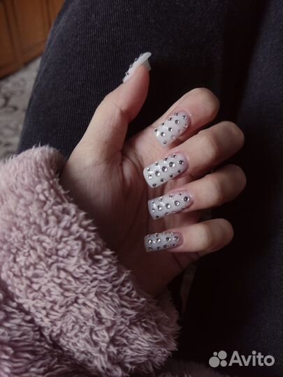 Маникюр на дому
