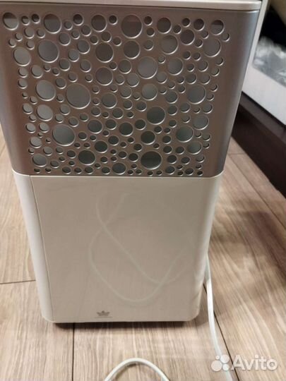 Увлажнитель воздуха Electrolux EHU 3715D