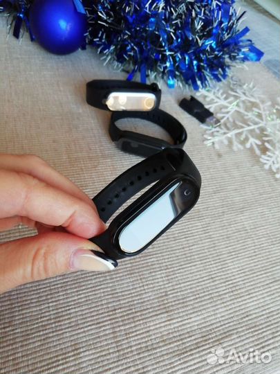 Смарт часы (Фитнес браслет)