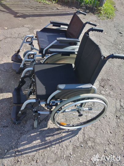 Инвалидная коляска новая