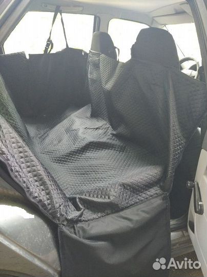 Автогамаки, накидки, чехлы для перевозки собак