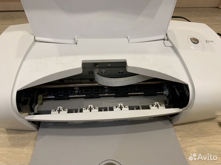 Цветной струйный принтер