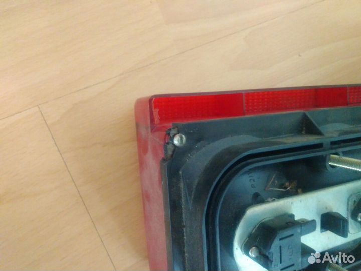 Фонарь задний левый на Москвич 2141