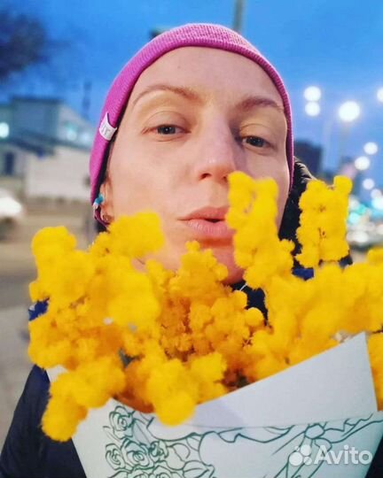 Помощник флориста