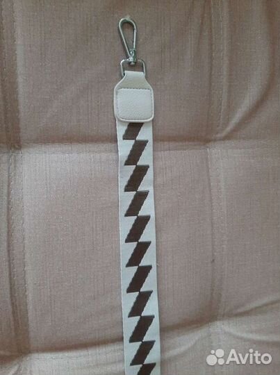 Ремень на сумку