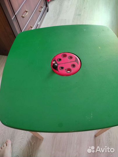 Детский столик