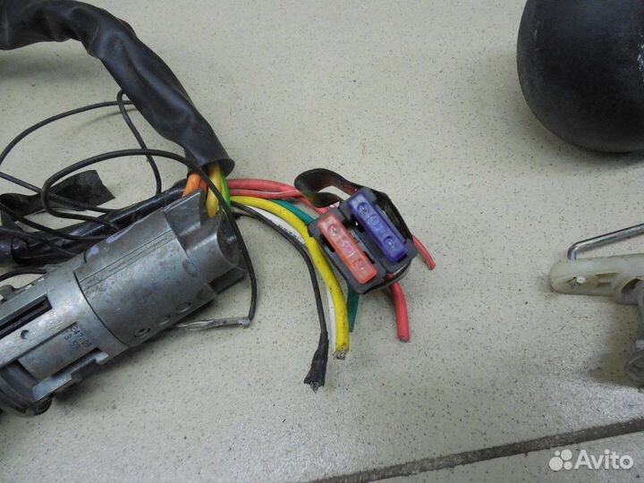 Замок зажигания Logan 2005-2014