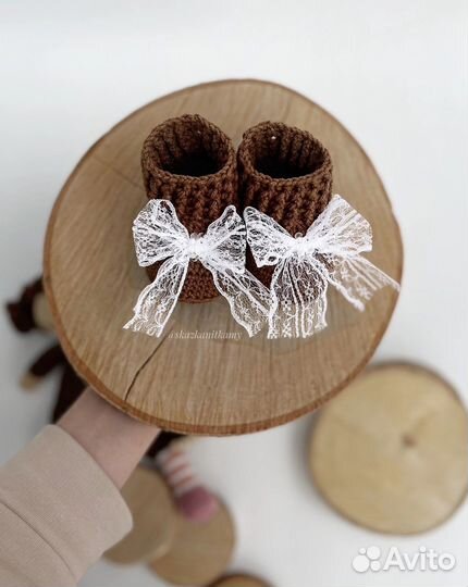 Подарочный набор. Пинетки. Вязаная кукла